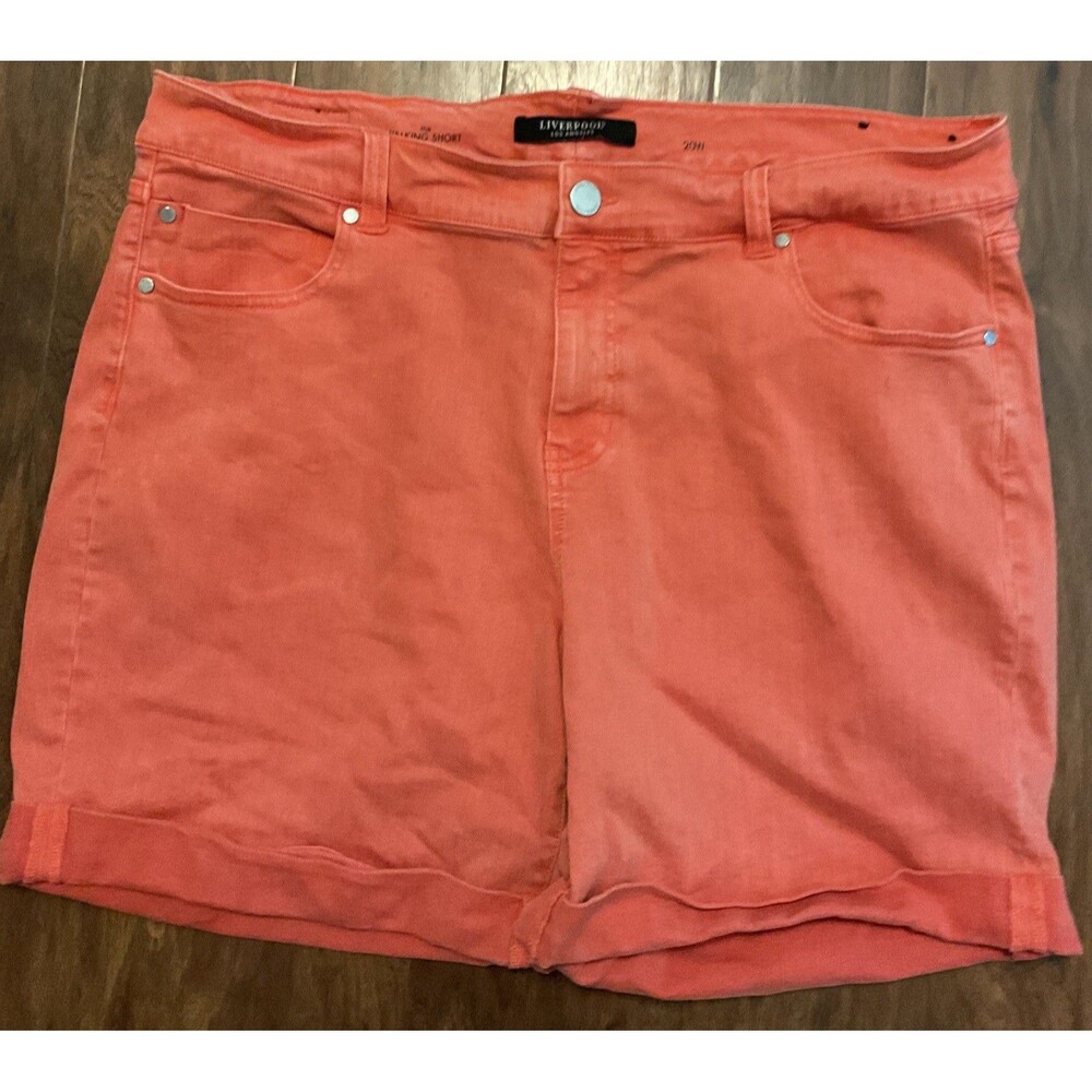Liverpool Los Angeles The Walking Short in Coral